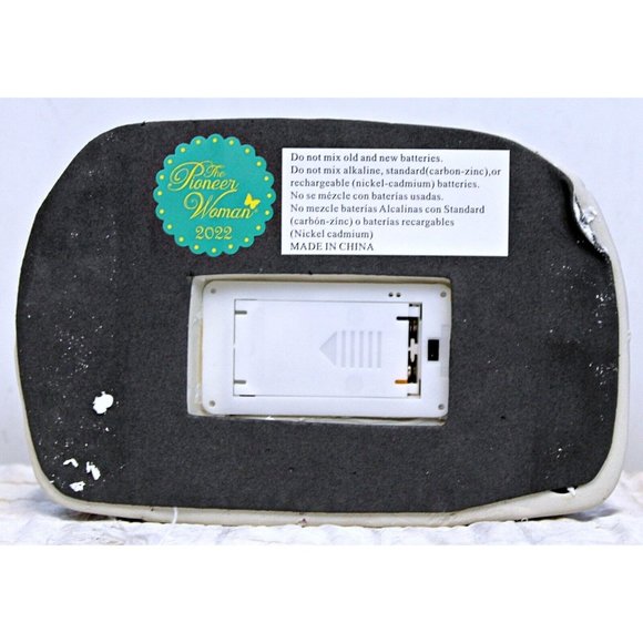 The Pioneer Woman Holiday The Pioneer Woman Drummond Ranch Barn Holiday Village Light Up